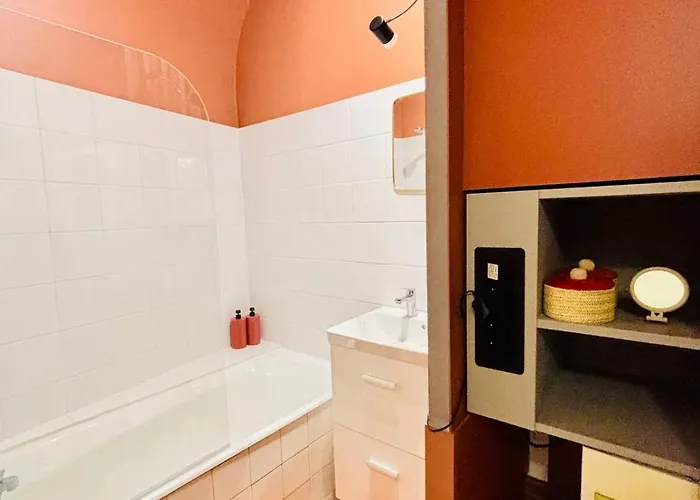 Les Cactus #maisonsavaron - 52m2 - Terrasse Апартаменты *